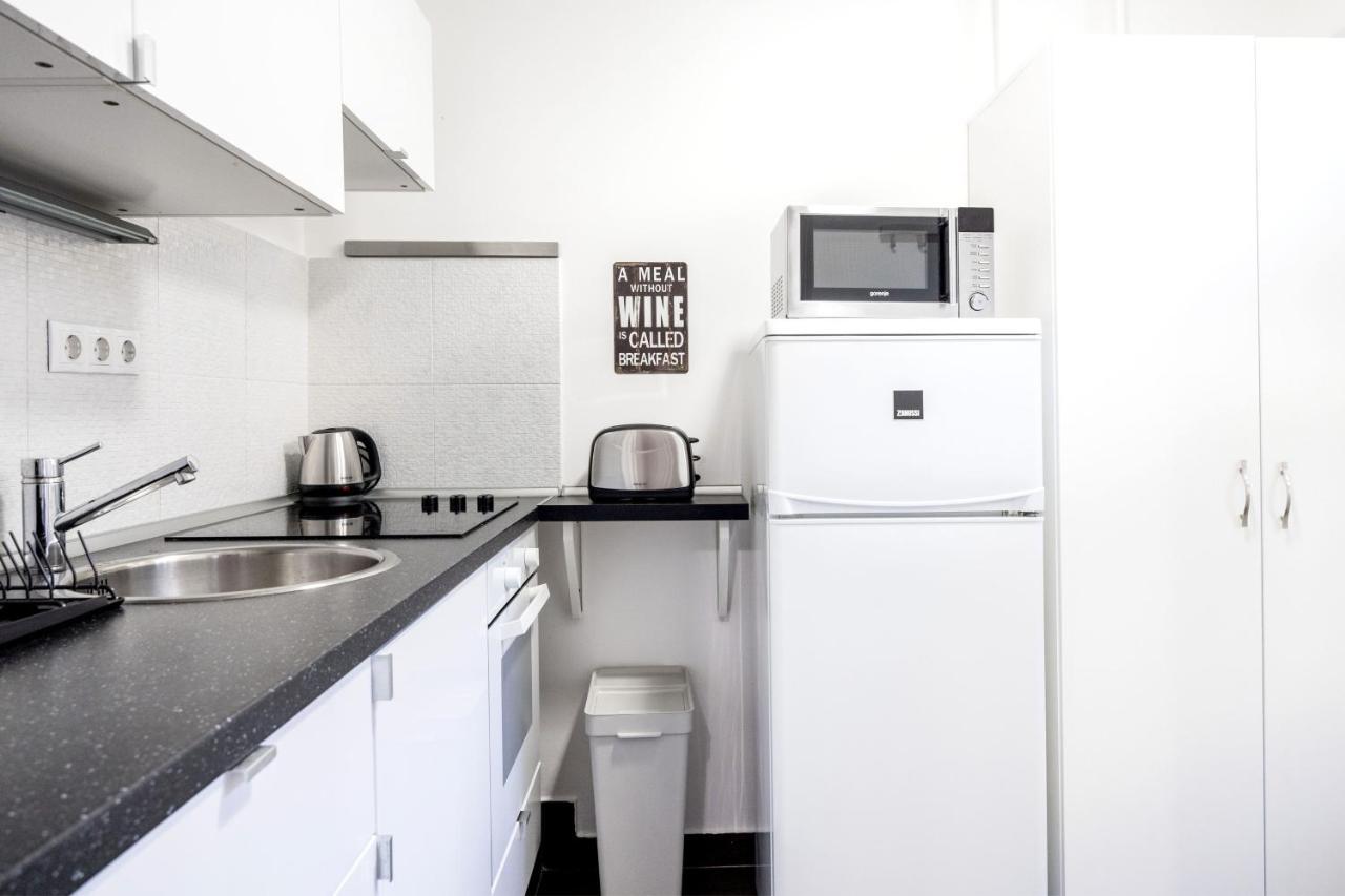 부다페스트 Charming Downtown Hideaway Steps From New York Cafe! 아파트 외부 사진