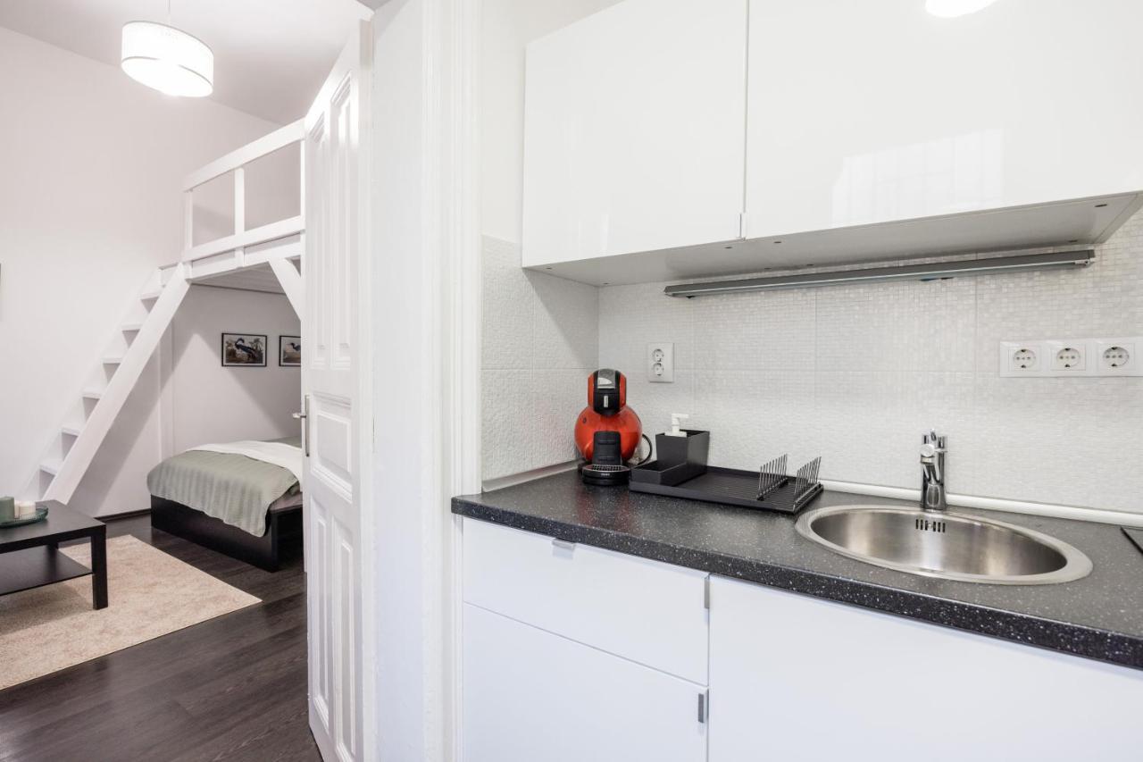 부다페스트 Charming Downtown Hideaway Steps From New York Cafe! 아파트 외부 사진